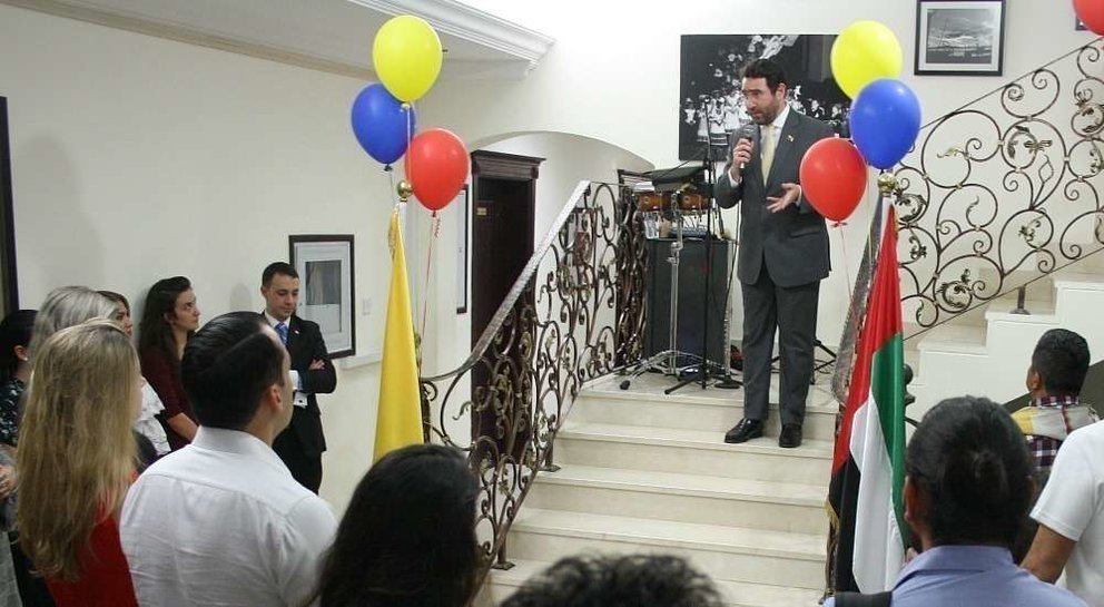 Intervención del embajador de Colombia durante la celebración del Día de la Independencia de su país en Abu Dhabi. (Cedida)