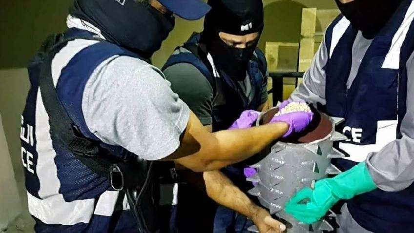 La Policía de Abu Dhabi detuvo a mis personas relacionadas con las drogas en los primeros seis meses de 2018.
