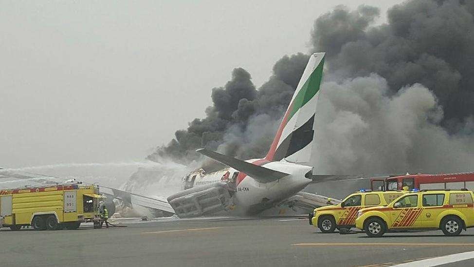 El vuelo EK521 de Emirates sufrió un accidente el 3 de agosto de 2016 en el aeropuerto de Dubai.