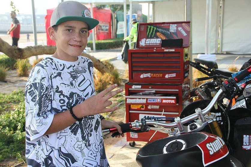  El colombiano Edison Julián González, de tan sólo 13 años, es el competidos más joven de la Stunt Master Cup de Dubai . (EL CORREO)