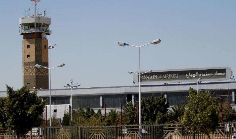 En la imagen de Reuters una vista general del aeropuerto de Saná, capital de Yemen.