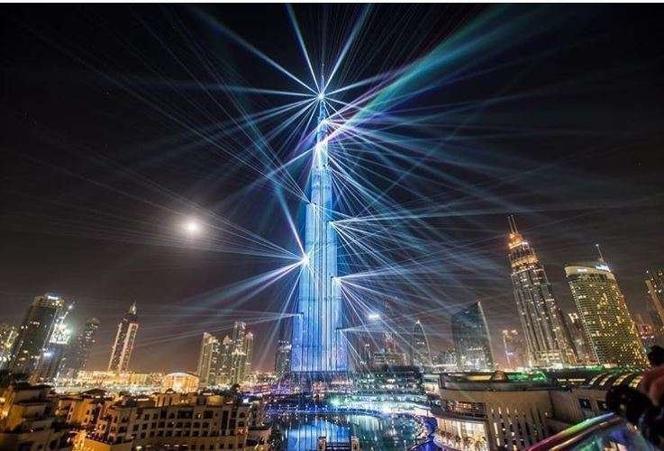 Espectáculo láser Burj Khalifa 2019.