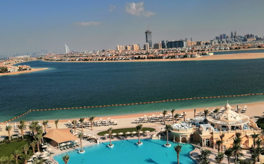 Una vista de Dubai desde un hotel en La Palmera. (EL CORREO)