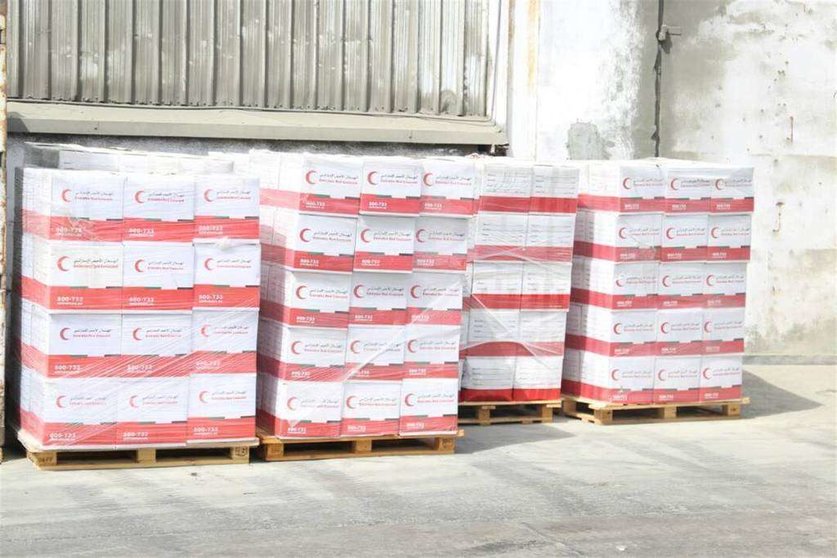 Uno de los cargamentos de ayuda enviados por la Media Luna Roja de Emiratos.
