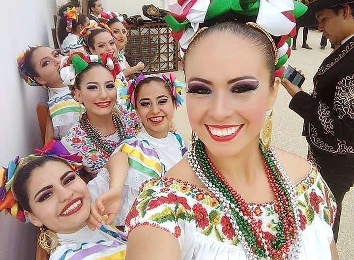 Compañía Folklórica Magisterial de Hidalgo (México). (Facebook)