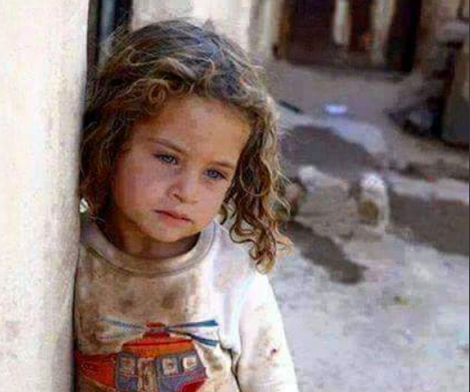 Una niña en Yemen.