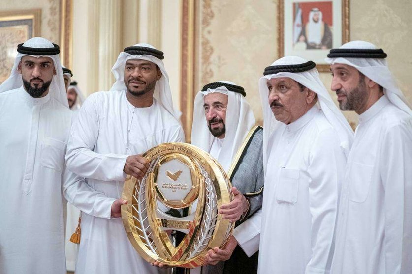 El gobernante de Sharjah durante la entrega de premios a los mejores deportistas.