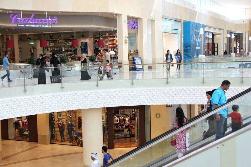 Perspectiva del interior de Yas Mall en Abu Dhabi. (EL CORREO)