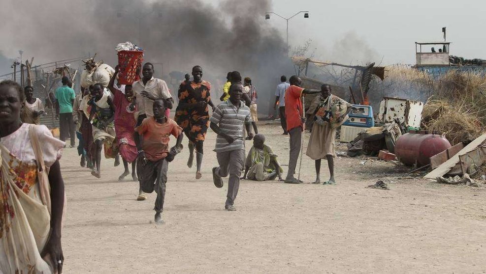 Residentes en Sudán corren por las calles. (Diario La República)
