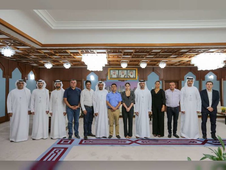 Delegación de alcaldes colombianos en Abu Dhabi.