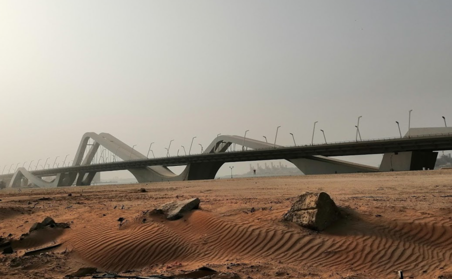 El puente Sheikh Zayed de Abu Dhabi. (EL CORREO)
