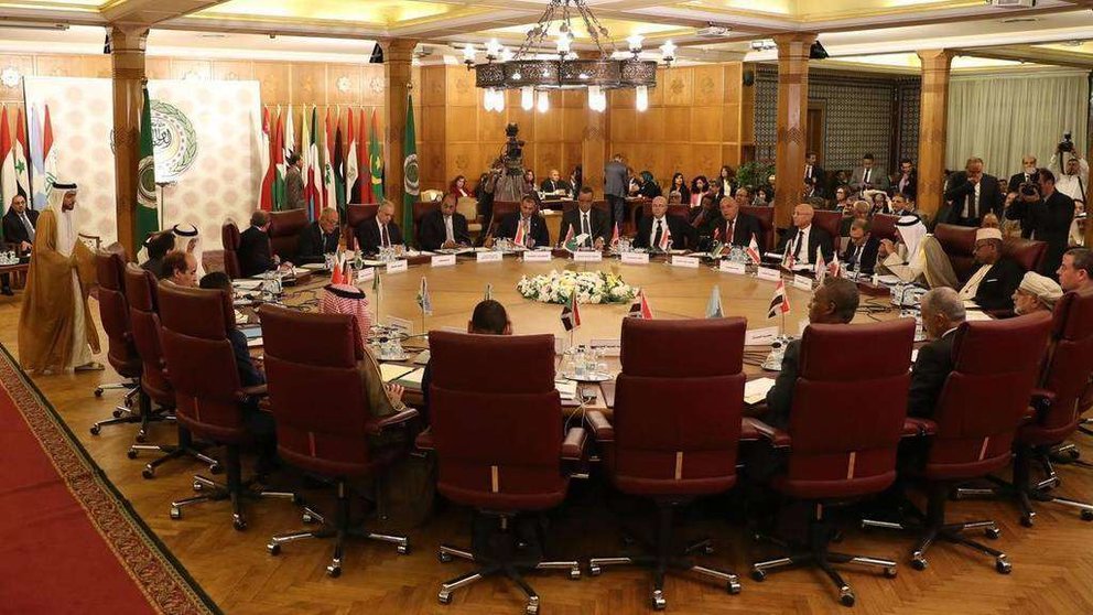 En la foto de AFP, la Liga Árabe, en su reunión de este sábado en El Cairo.
