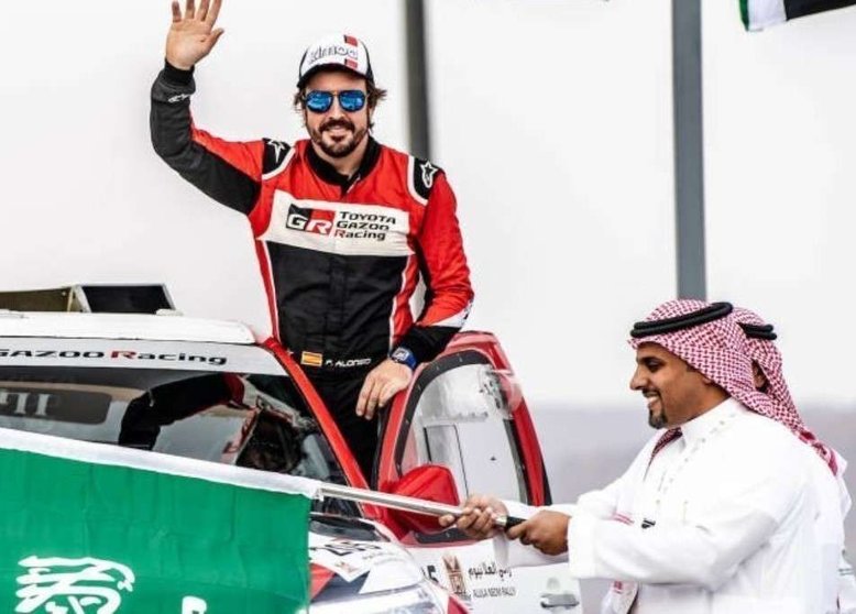 Fernando Alonso tras conseguir el podio en Arabia Saudita.