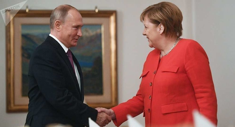 Un encuentro entre la canciller alemana y el presidente de Rusia.