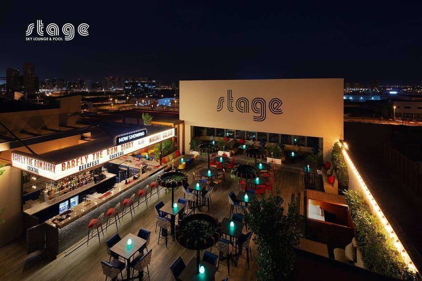 Espectacular Stage Sky Lounge & Pool en el hotel Occidental Dubai Production City. (Cedida)