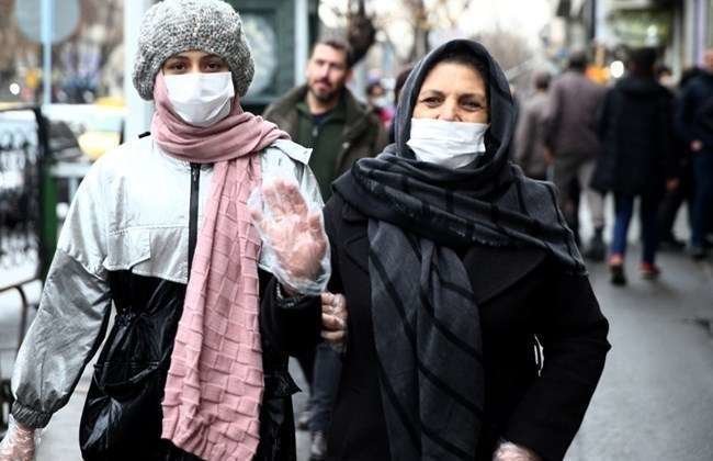 En la imagen de Reuters, mujeres en Irán.