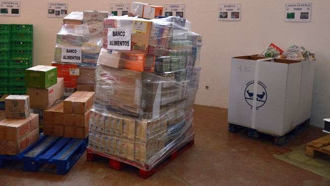 Productos donados al Banco de Alimentos. (Fundación Cepsa)