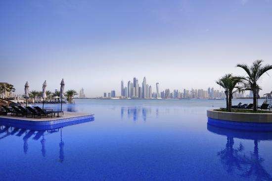 El portal TripAdvisor ha acompañado su reseñas sobre Dubai con esta foto de Dubai Marina.