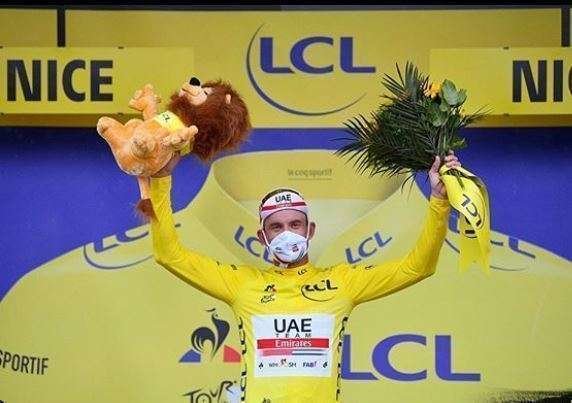 El ciclista noruego de 33 años del UAE Team Emirates en el podio del Tour de Francia. (Instagram)