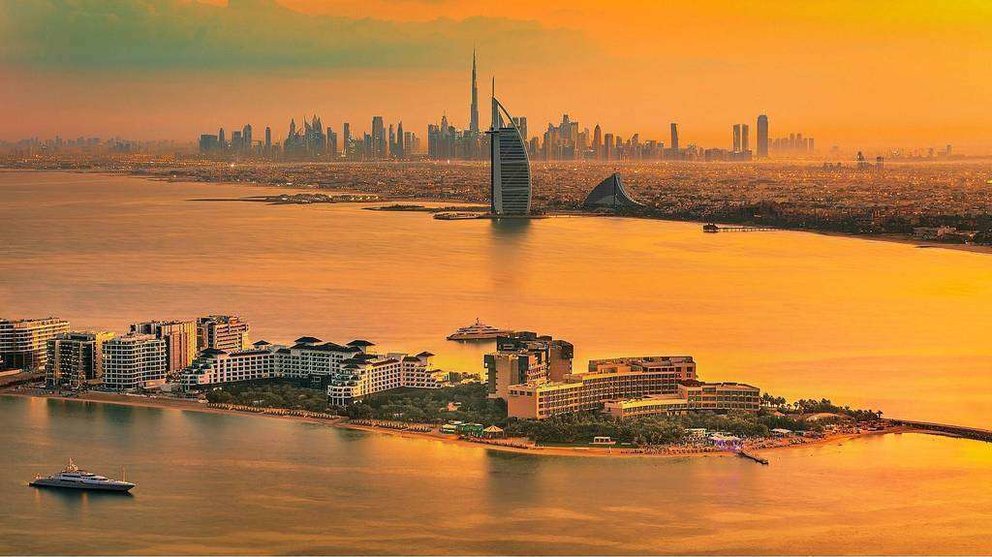 Panorámica de Dubai desde el Golfo Arábigo. (Fuente externa)