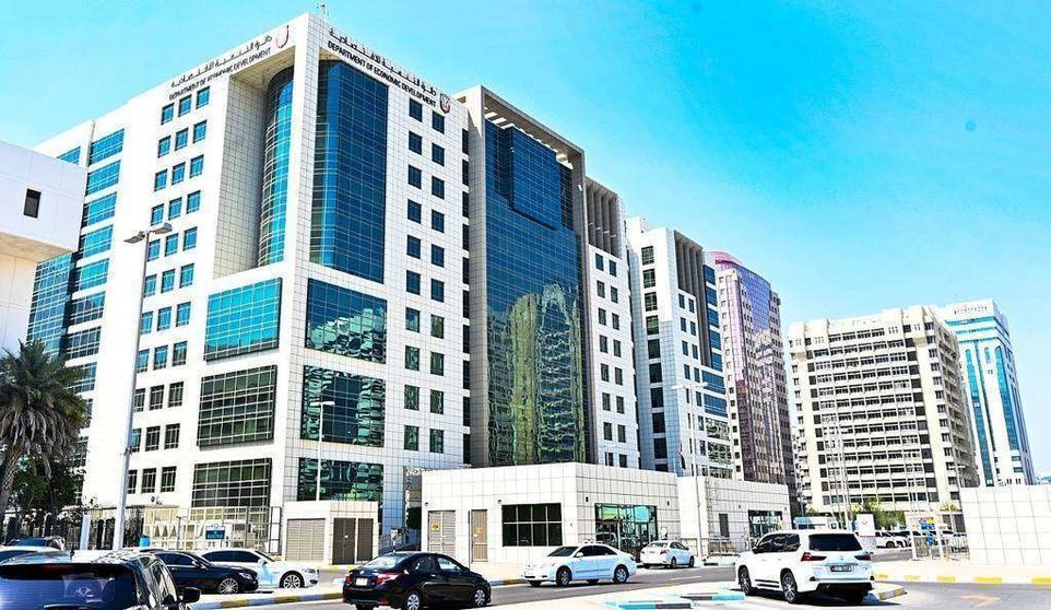 En la imagen, la sede del Departamento de Desarrollo Económico en Abu Dhabi. (WAM)