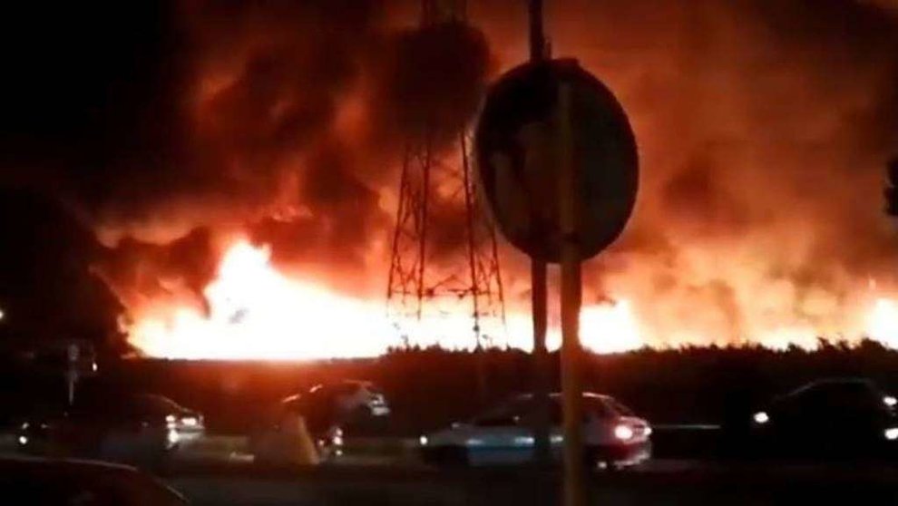 Captura de pantalla de un vídeo del incendio. (Al Arabiya)