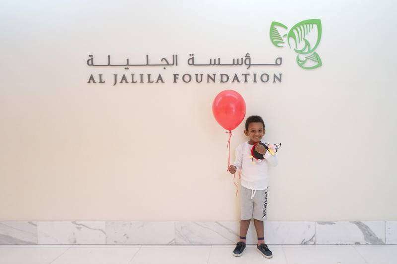 Un cartel de la Fundación Al Jalila de Dubai. 