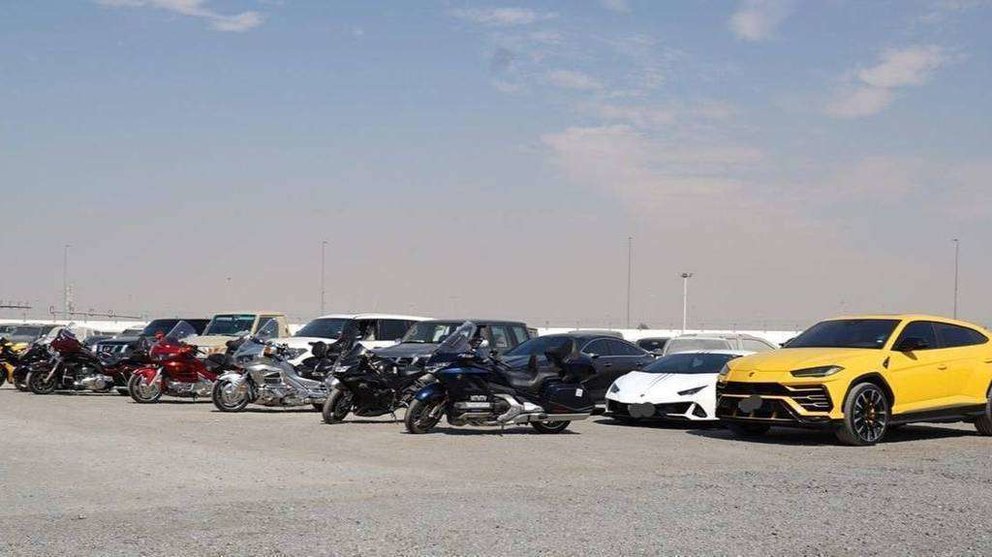 Algunos de vehículos incautados. (Policía de Dubai)