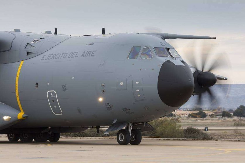 Avión del Ejército del Aire que realiza las tareas de repatriación de Afganistán a España vía Dubai. (@Defensagob)