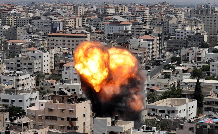 Bombardeo en Gaza. (@HoyPalestina)