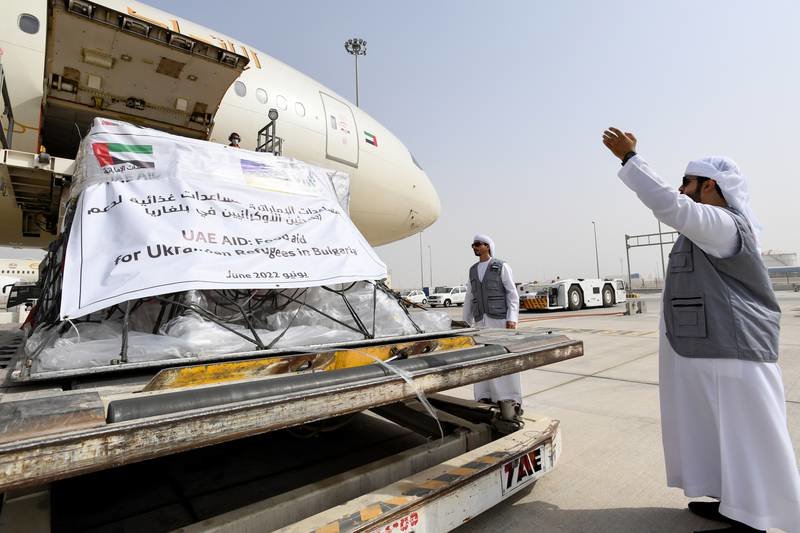 Un avión de ayuda emiratí. (Ministerio de Asuntos Exteriores EAU)