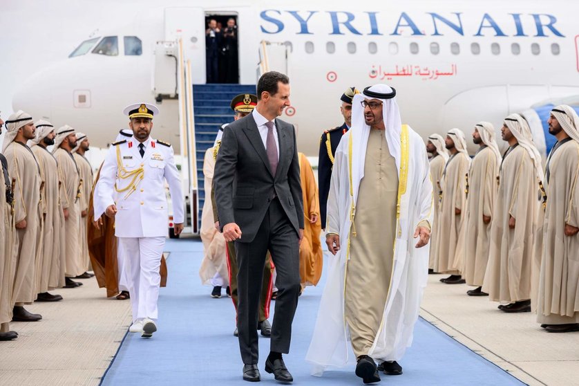 El presidente sirio y el de Emiratos en marzo de 2023 en Abu Dhabi. (WAM)