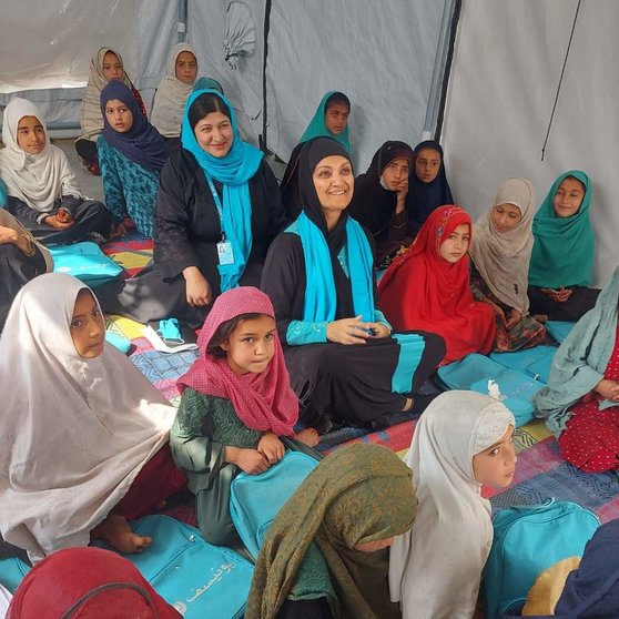 Una imagen de mujeres afganas del Twitter de Unicef.