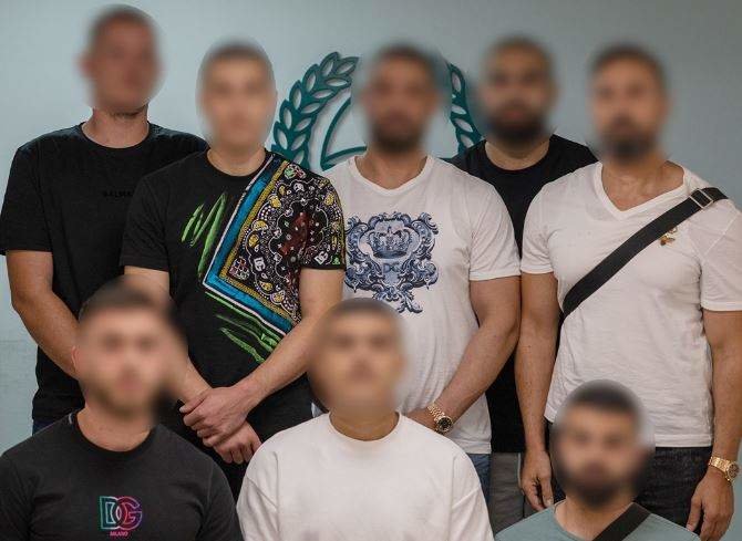 Una imagen de los israelíes detenidos. (Policía de Dubai)