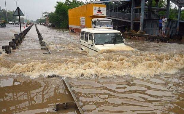 Carretera inundada por las lluvias en Japón. (Fuente externa)