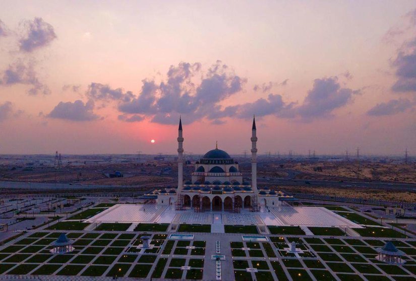 La Gran Mezquita del emirato de Sharjah. (WAM)