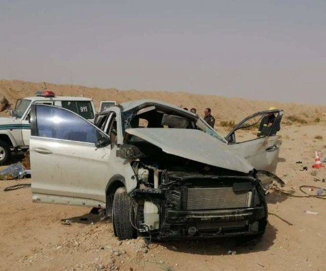 Estado en el que quedó el vehículo de la familia tras el accidente. (Al Arabiya)