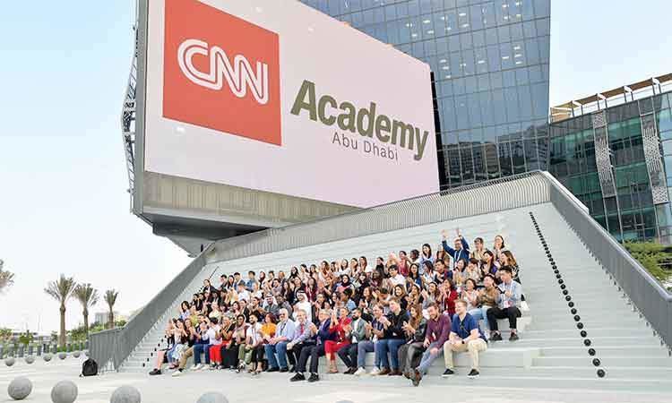 Asistentes a la clase magistral de la CNN en Abu Dhabi. (Twitter)