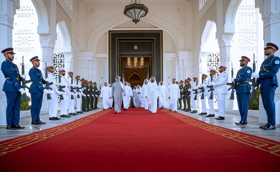 Reunión del Gabinete emiratí en octubre de 2023. (WAM)