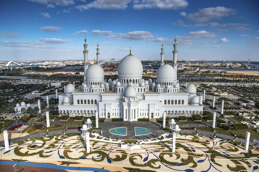 La Gran Mezquita Jeque Zayed en Abu Dhabi.