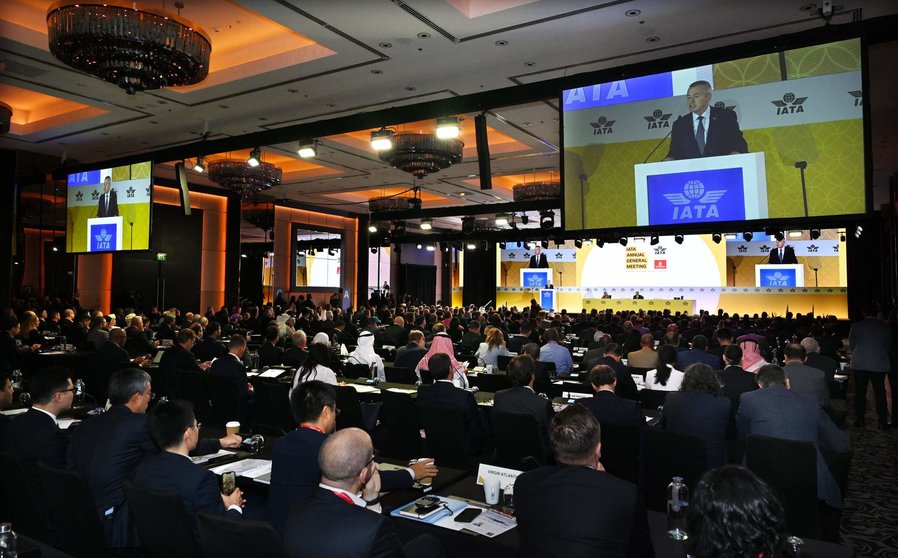 Un momento de la 80 Asamblea General de Iata en Dubai. (Emirates)