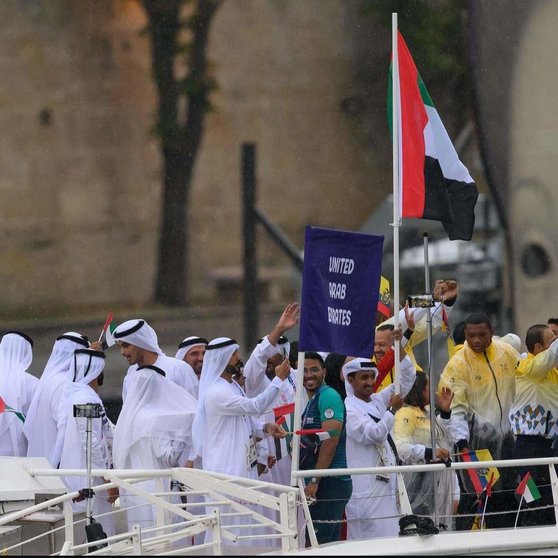 El desfile de EAU durante la inauguración de las Olimpiadas de París. (WAM)