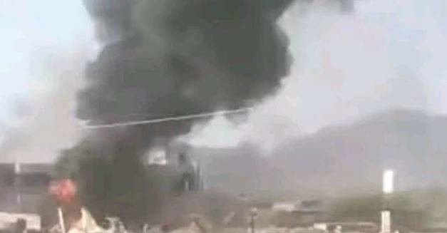 Una imagen de X del estallido de la bomba en Yemen.