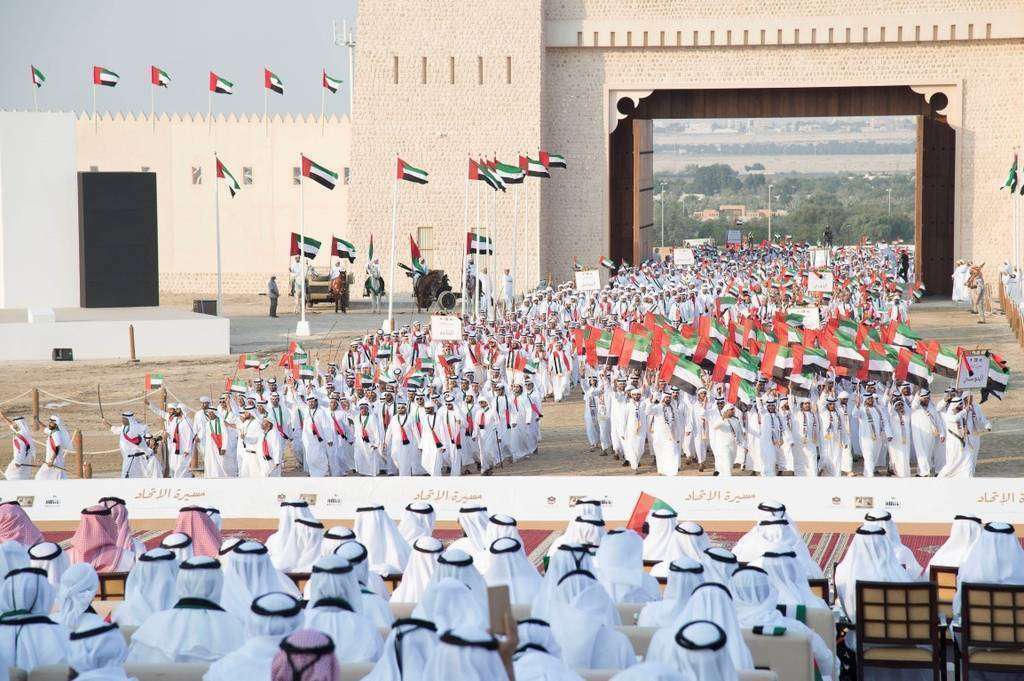 Emiratos Árabes celebra el aniversario de su fundación con 